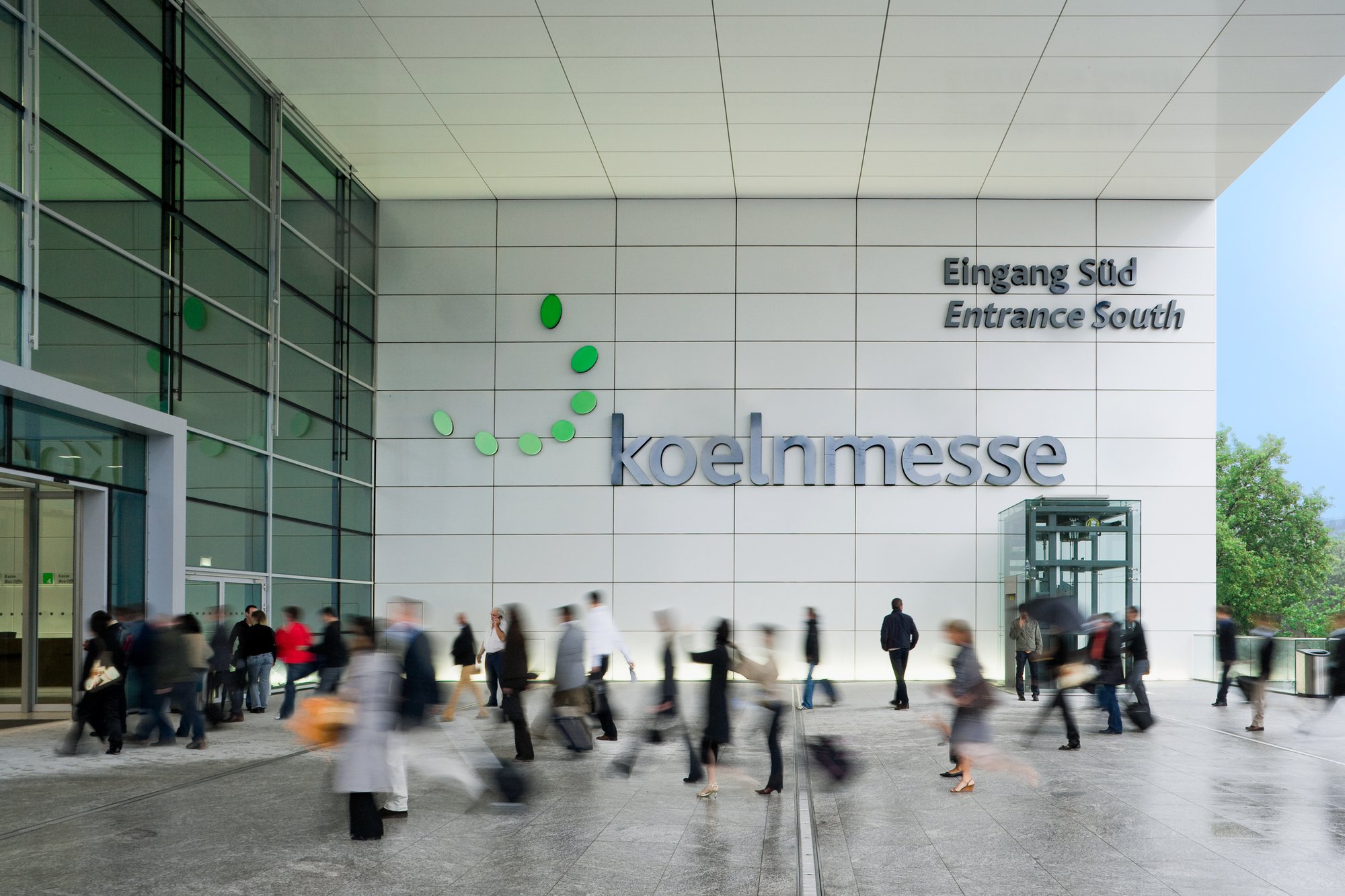 Koelnmesse suedeingang